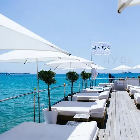 Magnifique 3 Pieces - Croisette - 3 Mn Palais - 1mn * 戛纳